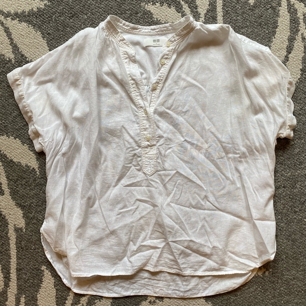 Uniqlo Linen-y Peasant Top